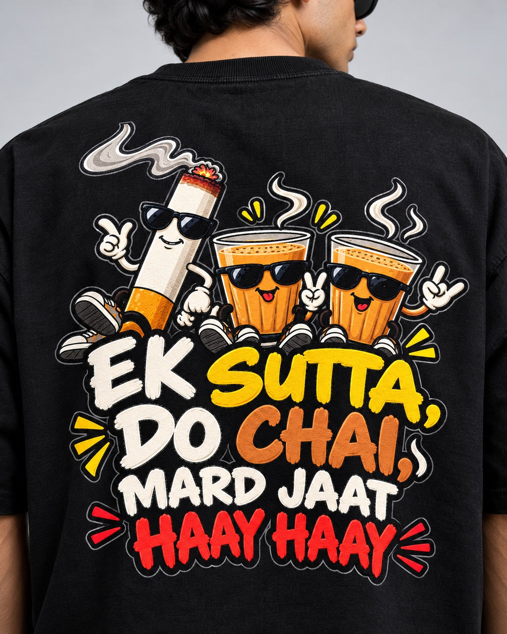 Ek Sutta Do Chai graphic print detail on black oversized T-shirt