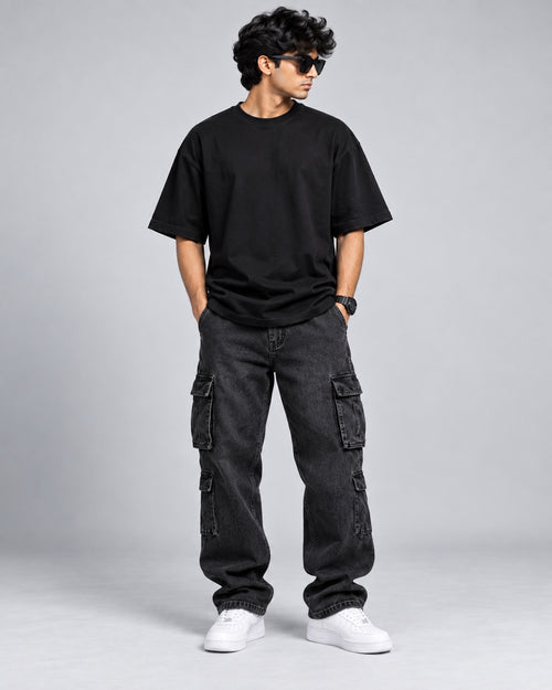 Trendy Fuze black oversized T-shirt - front model view