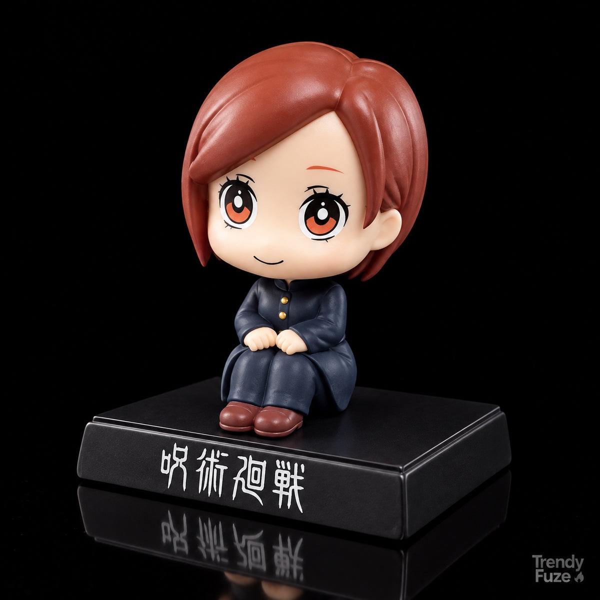 Nobara Kugisaki Jujutsu Kaisen chibi sitting figure from three-quarter angle on black Japanese-lettered display stand